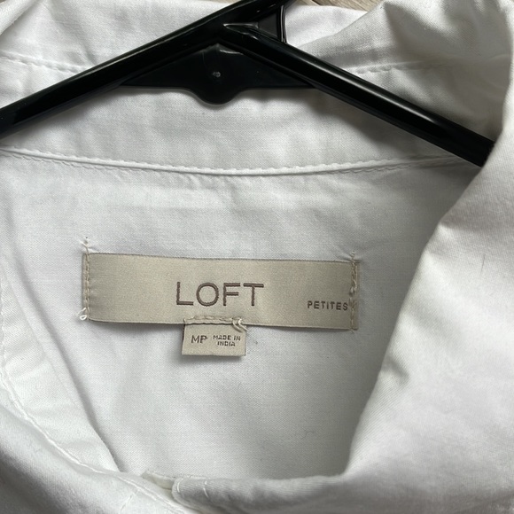 Crisp white button down shirt - Picture 2 of 9